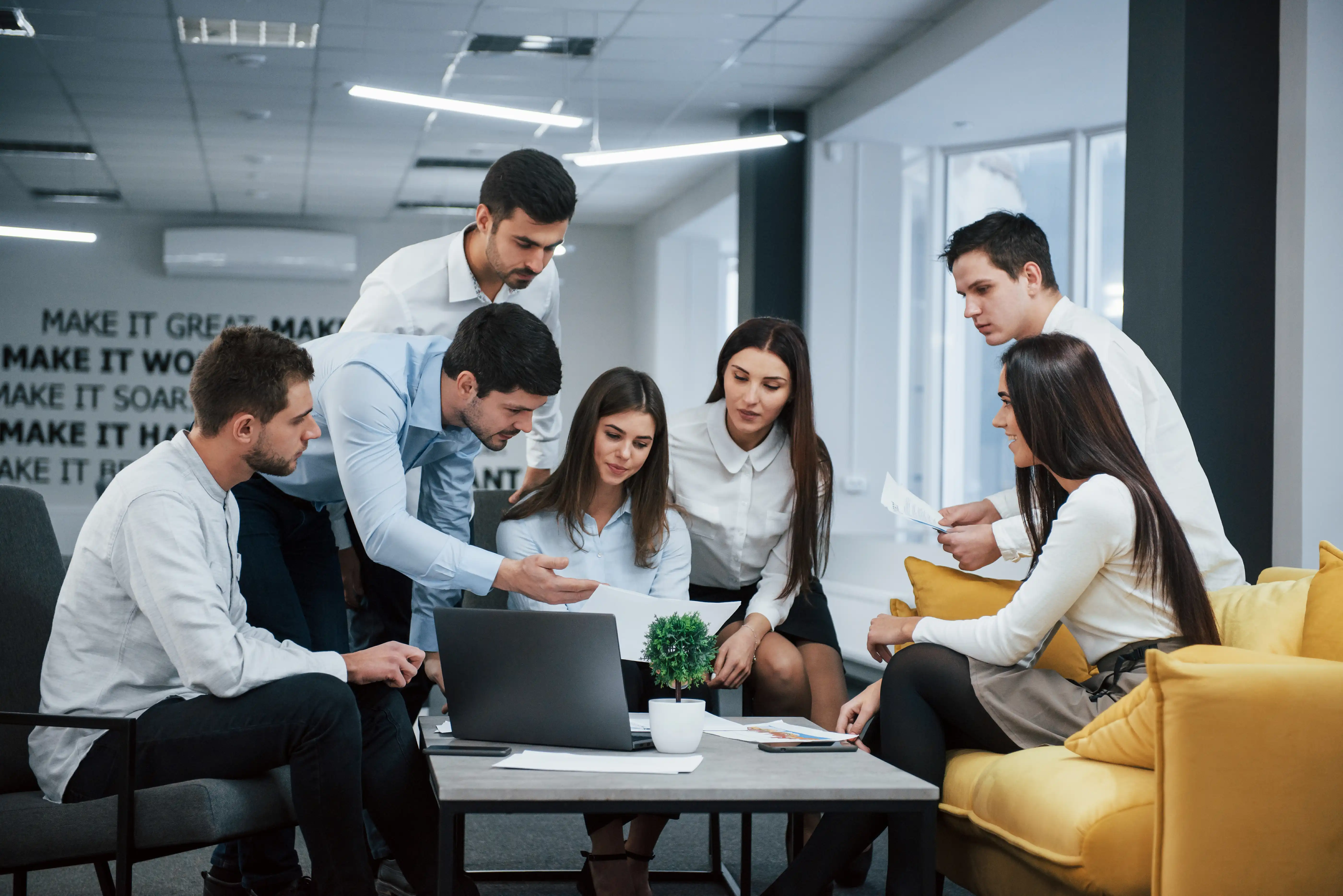 Dezign Experts team